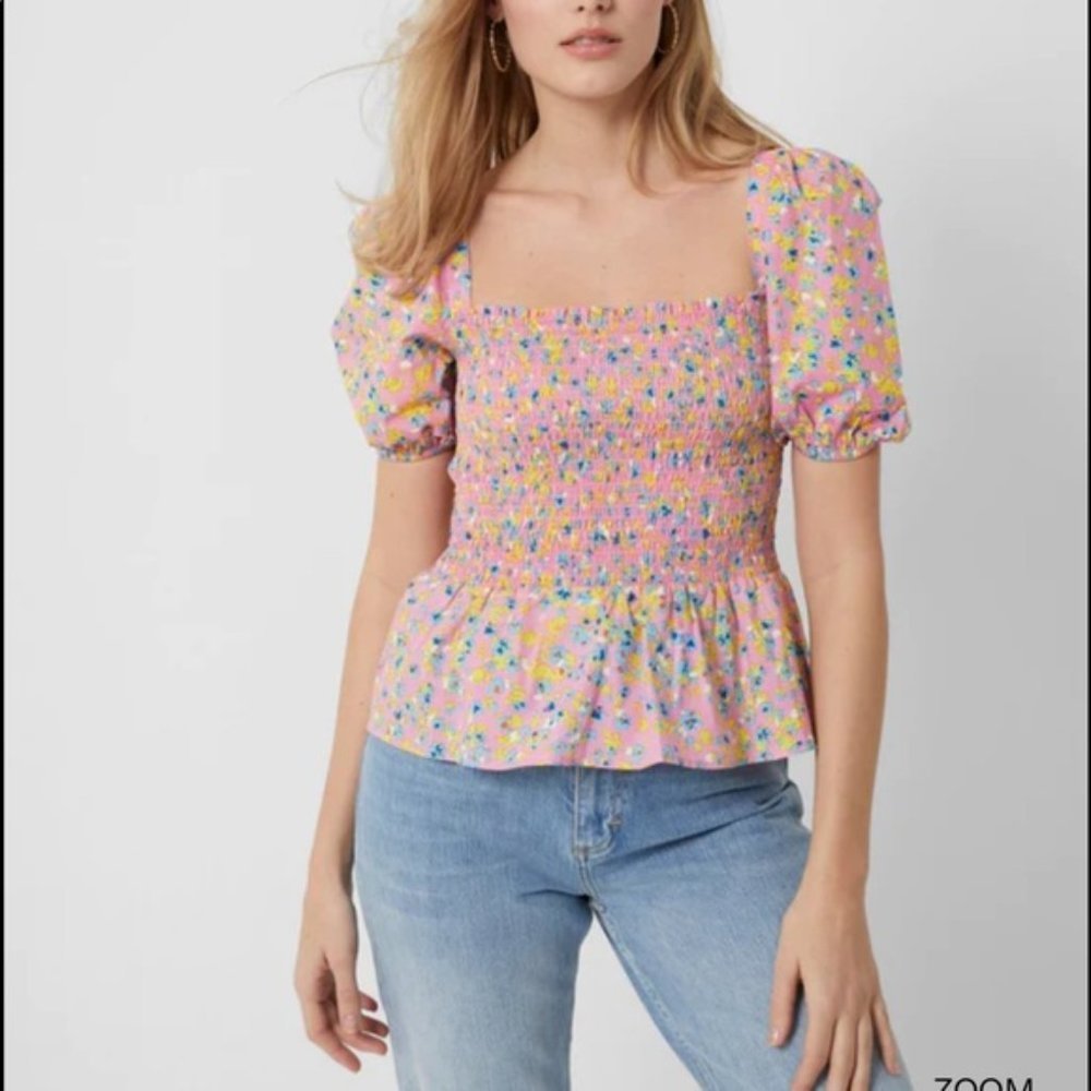 FRENCH CONNECTION Stacie Daisy Smocked Puff Sleeve Top